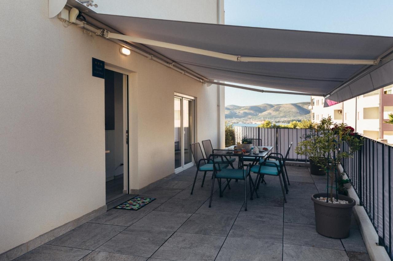 Apartment Gina Trogir Exterior foto