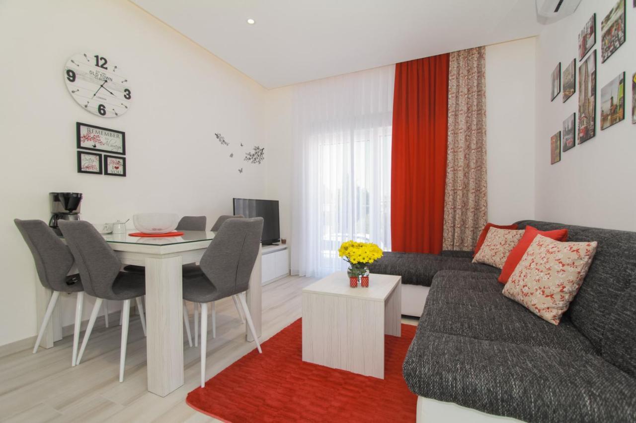 Apartment Gina Trogir Exterior foto